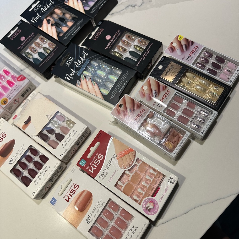 Press on Nails 15 packages - Picture 4 of 4